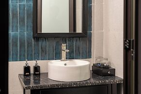 Favos Ninh Binh Hotel & Villas