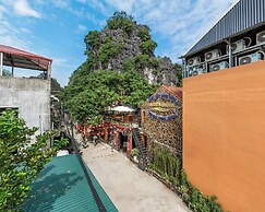 Favos Ninh Binh Hotel & Villas