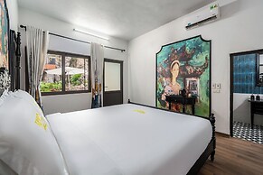 Favos Ninh Binh Hotel & Villas