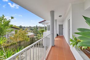 Tranquil 3-bed Unit With Lush Garden Views