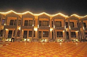 HYAT LUXURY