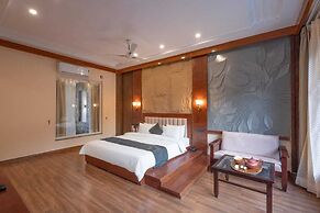 Delight The Lavish Loft Corbett