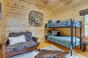 Peaceful 'mountain Haven Retreat' in Murphy!
