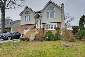 2 Mi to Dtwn Freeport! Apt w/ Deck in Baldwin