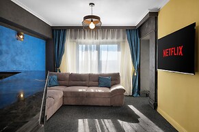 Lapusneanu Central Apartments