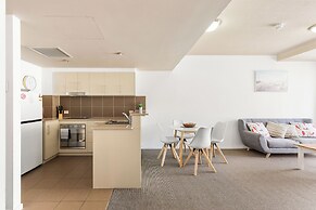 Burleigh Bliss Coastal Hideaway