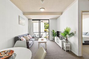 Burleigh Bliss Coastal Hideaway
