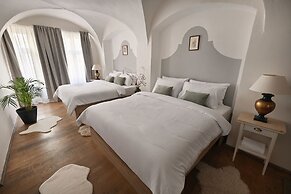 U Suteru Boutique Hotel