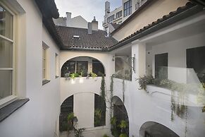 U Suteru Boutique Hotel