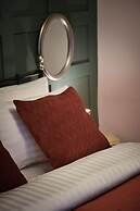 U Suteru Boutique Hotel