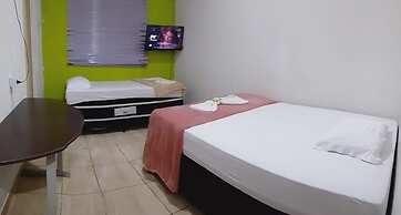Jams Hostel - Pousada em Catalão
