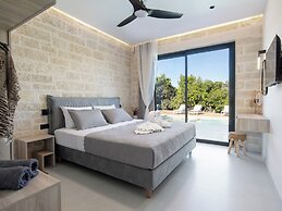 PanStel - Villa Solene with private pool