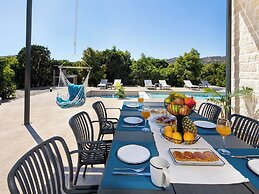 PanStel - Villa Solene with private pool