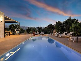 PanStel - Villa Solene with private pool