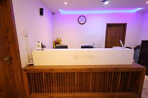 Hotel Royal Raj