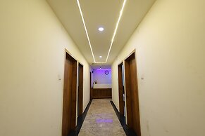 Hotel Royal Raj