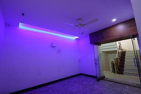 Hotel Royal Raj