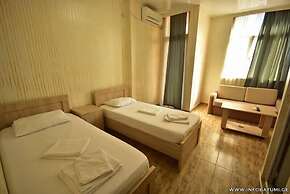 Batumi Inn
