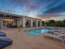 PanStel Luxury Villas - pools & jacuzzi