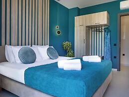 PanStel Luxury Villas - pools & jacuzzi
