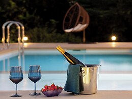 PanStel Luxury Villas - pools & jacuzzi