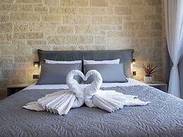 PanStel Luxury Villas - pools & jacuzzi