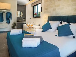 PanStel Luxury Villas - pools & jacuzzi