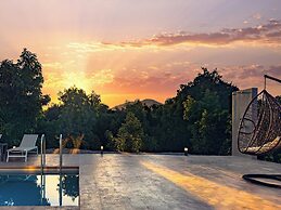 PanStel Luxury Villas - pools & jacuzzi