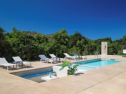 PanStel Luxury Villas - pools & jacuzzi