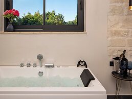 PanStel Luxury Villas - pools & jacuzzi