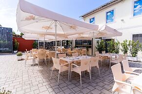 Hotiday Lodge Viareggio