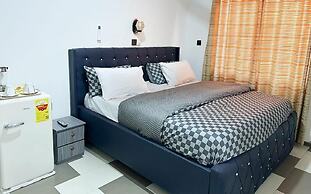 Hinstock Hotel