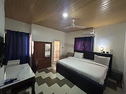 Hinstock Hotel