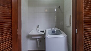 Bangal com Jacuzzi e Churrasqueira Privativa