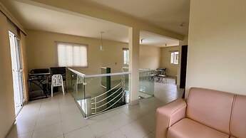 Casa com Piscina Churrasq Wi Fi pr Ximo ao mar