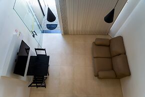 Loft com Smart TV e Fechadura Eletr Nica no Itagu