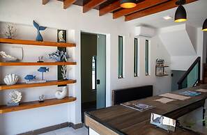 Loft com Wi-fi e Smart Lock pr x ao Projeto Tamar