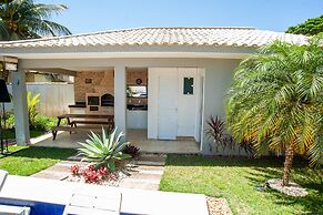 Casa com Piscina Quadra de Areia e Churrasqueira