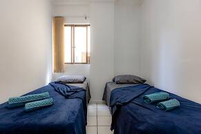 Apartamento com Varanda Churrasqueira e Vista Mar