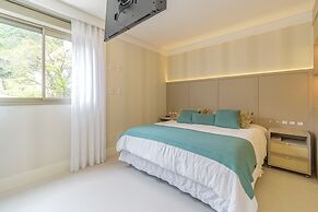 Apto P na Areia com Varanda e Churrasqueira