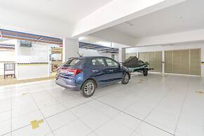 Apto P na Areia com Varanda e Churrasqueira