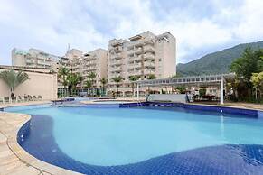 Loft c Varanda Piscina e Academia em Itacuru