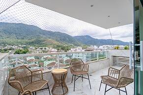 Loft c Varanda Piscina e Academia em Itacuru