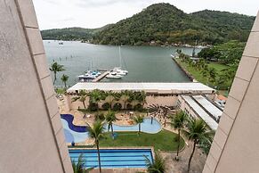 Loft c Varanda Piscina e Academia em Itacuru