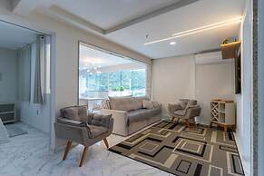 Loft c Varanda Piscina e Academia em Itacuru