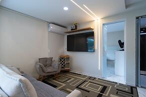 Loft c Varanda Piscina e Academia em Itacuru