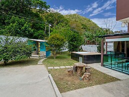 Casa Rodeada de Verde c Hidro e Churrasqueira
