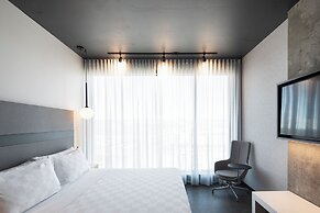 Alt Hotel Ottawa Airport