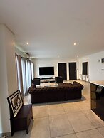 Peravi Suites at the Signature