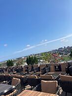 Peravi Suites at the Signature